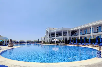 Velipoja Grand Europa Resort - Appartement Luxe privé Hotels in 