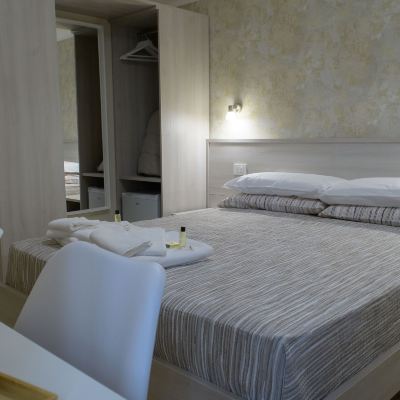 Comfort Room, Ensuite Beatus Viator Promo Code