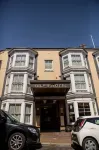 Yelf's Hotel