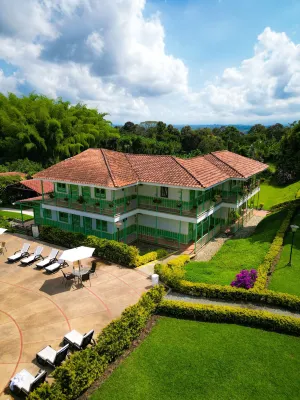 Hotel Eden Parque del Cafe Hotels in 