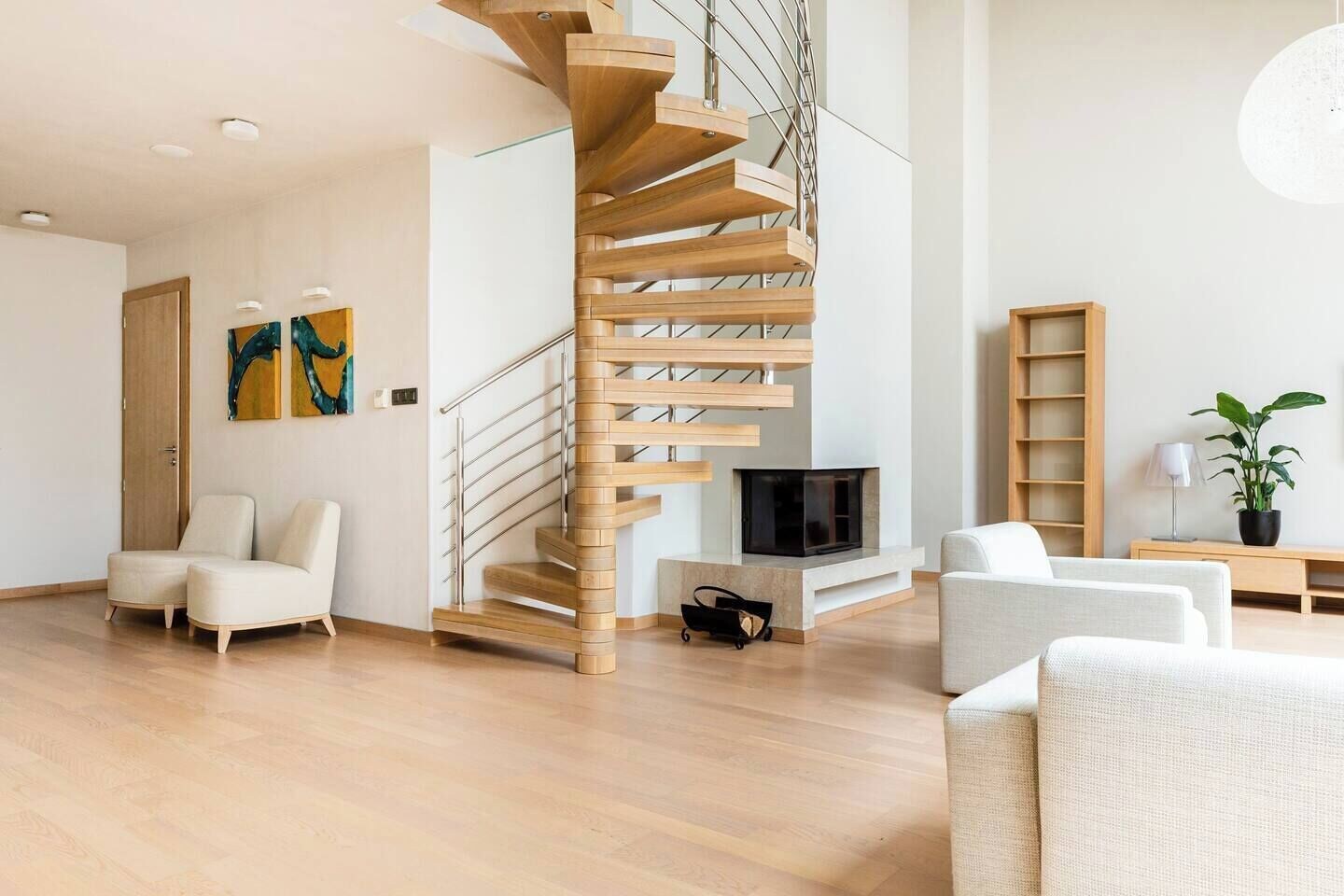 享有市景的顶层公寓