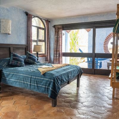 Family Suite, Multiple Beds, Balcony, Garden View La Iguana Perdida - Hostel Promo Code