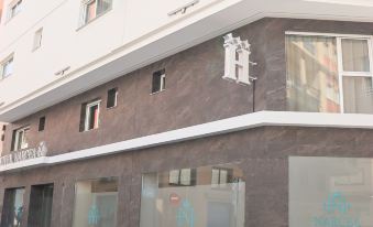 HOTEL NARCEA - Housity