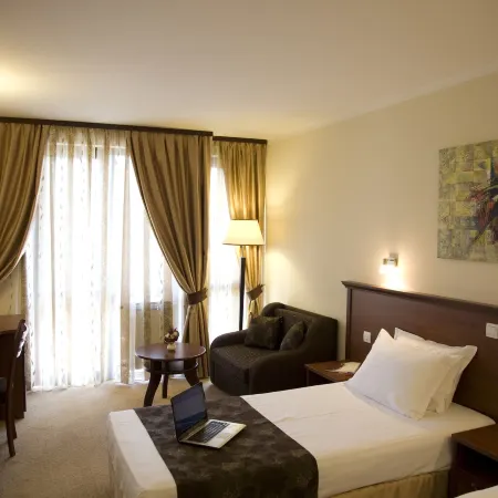 Favorit Hotel