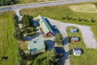 Sangis Motell Och Camping Hotels in 