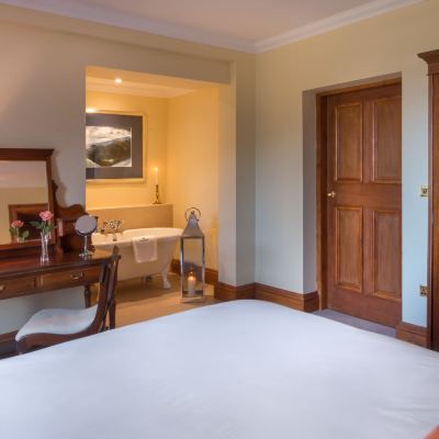 Glencoe House Suite with Hot Tub No.8 Glencoe House Promo Code