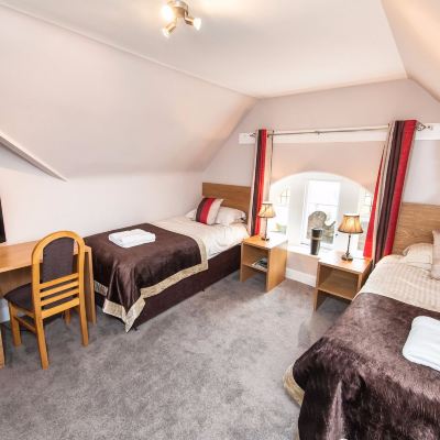 Family Room with Ensuite Belvedere Hotel Promo Code