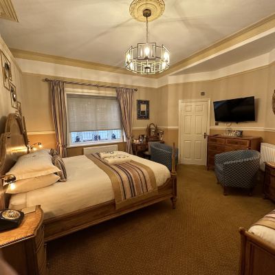 Exclusive Triple Room, Multiple Beds, Jetted Tub, Ground Floor Chester House Guest House Promo Code