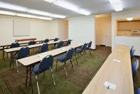 La Quinta Inn & Suites by Wyndham Redding