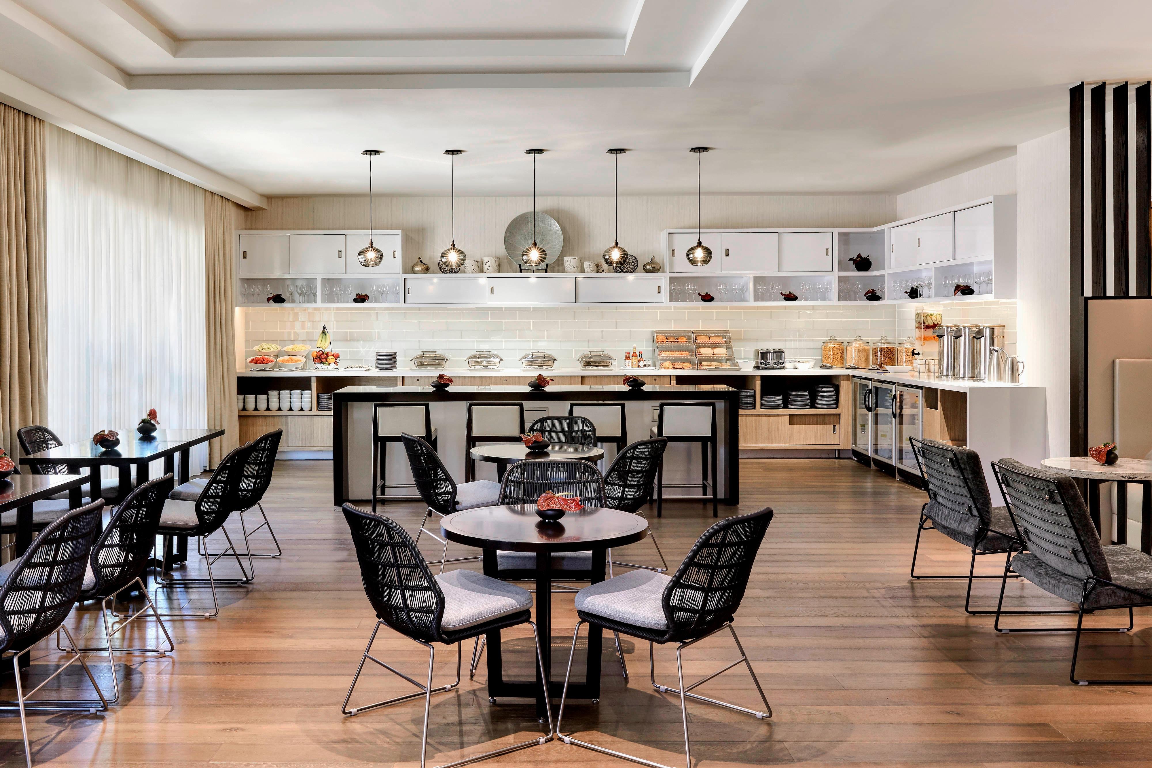 礼宾层特大床房