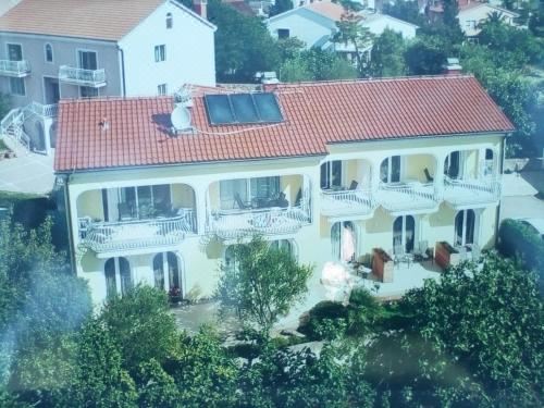 带露台的舒适双人间