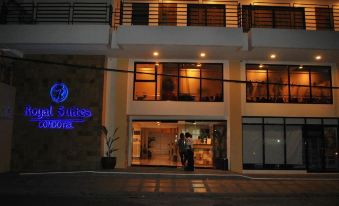 Royal Suites Condotel