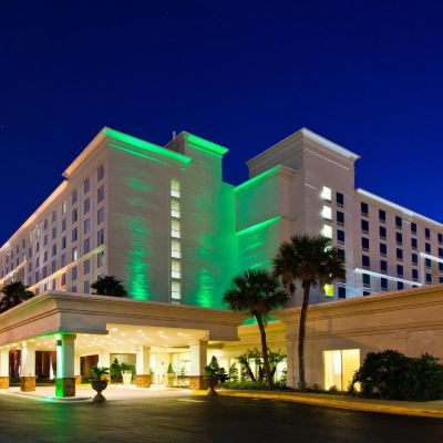 尊貴間 奧蘭多環球影城正門假日酒店優惠