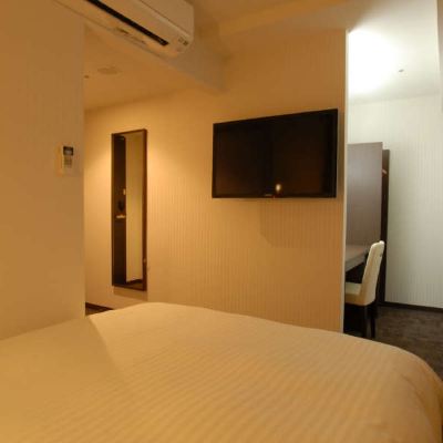 豪華雙人床房 可吸菸 AB飯店 金澤優惠