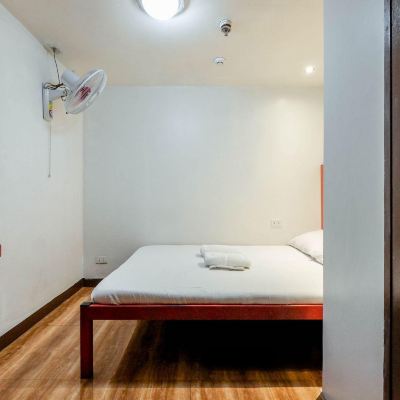 Double Aircon Room with Private Bathroom