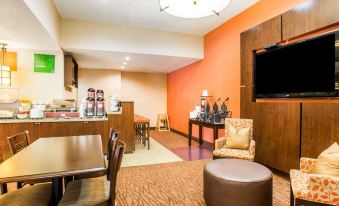 Comfort Suites Clovis