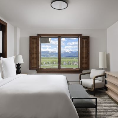 One Bedroom Suite with Resort View