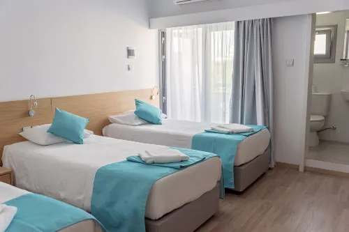 Pyramos Hotel