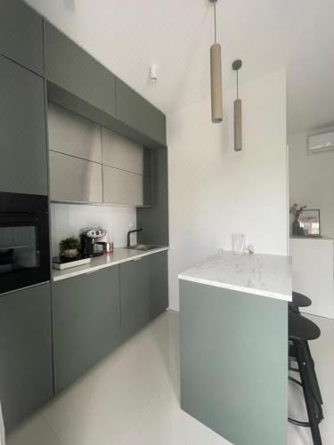 带露台一室公寓