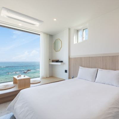 Room 201 (Ocean View)