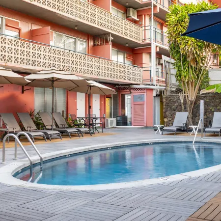 Royal Grove Waikiki