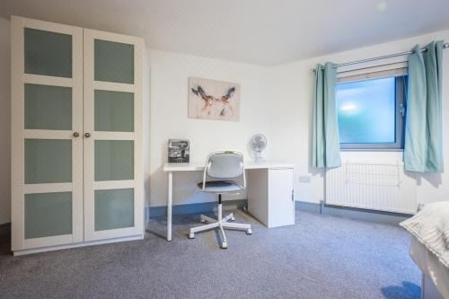 Millennium View by T? SA One-Bedroom Apartment