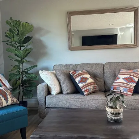 Cozy apartment in Pendleton Oregon Отели в г. Пендлтон