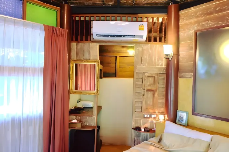 ดีลักซ์ ห้อง พร้อมเตียงใหญ่สองเตียง ปลอดสูบบุหรี่