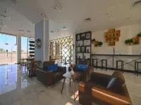 Golden Crown Hotel