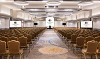 DoubleTree by Hilton Portland, OR