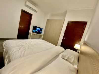 Waves Luxury Apartments Hoteles en 