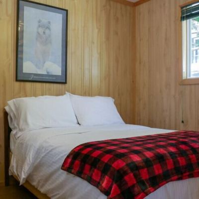 Deluxe Cabin Sunnylea Resort Promo Code