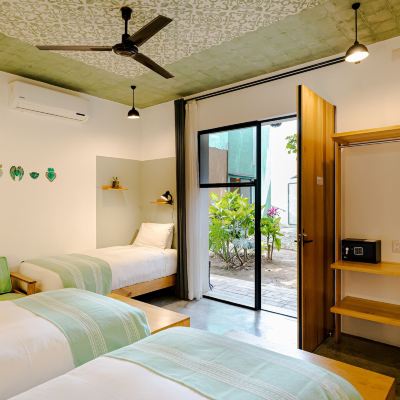 Triple Room Hotel Con Corazón Promo Code