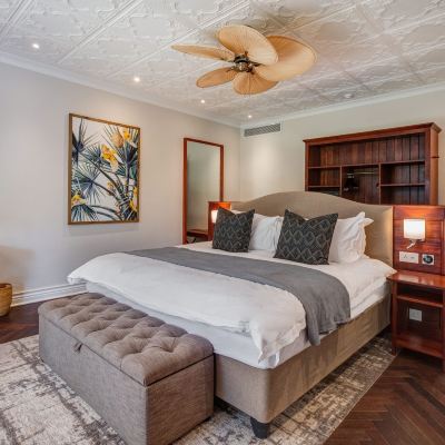 Villa Palm River Hotel Promo Code