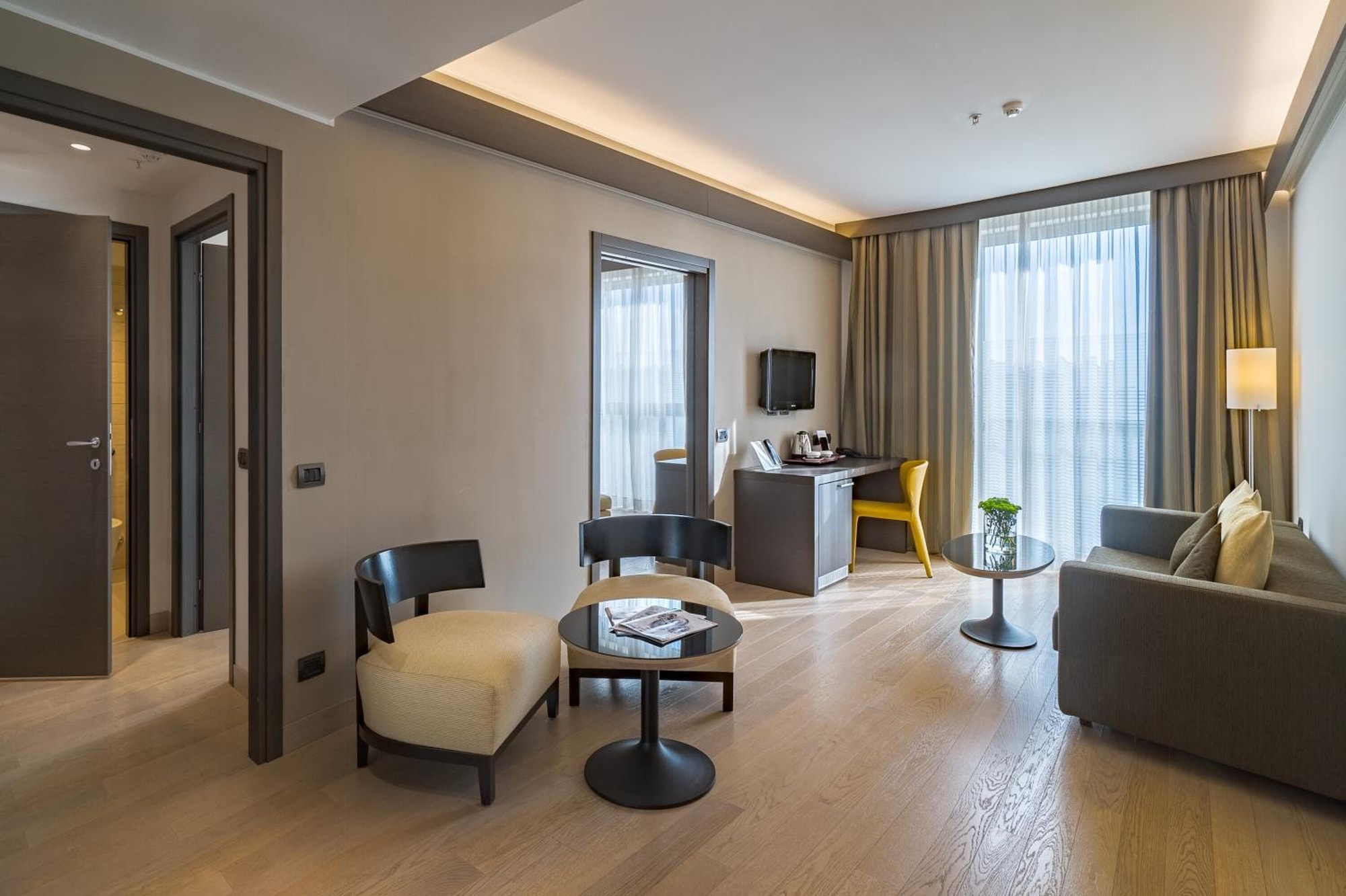 家庭房， 多张床 （Deluxe）