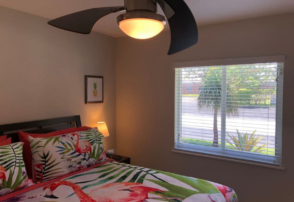 私密海滩天堂，拥有私人泳池和夜生活访问