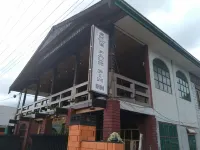 Shwe Pauk Pin Inn Hôtels à : 