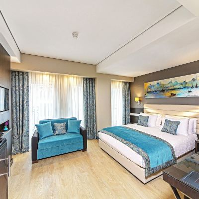 Deluxe Double Room, 1 Bedroom Mukarnas Taksim Hotel Promo Code