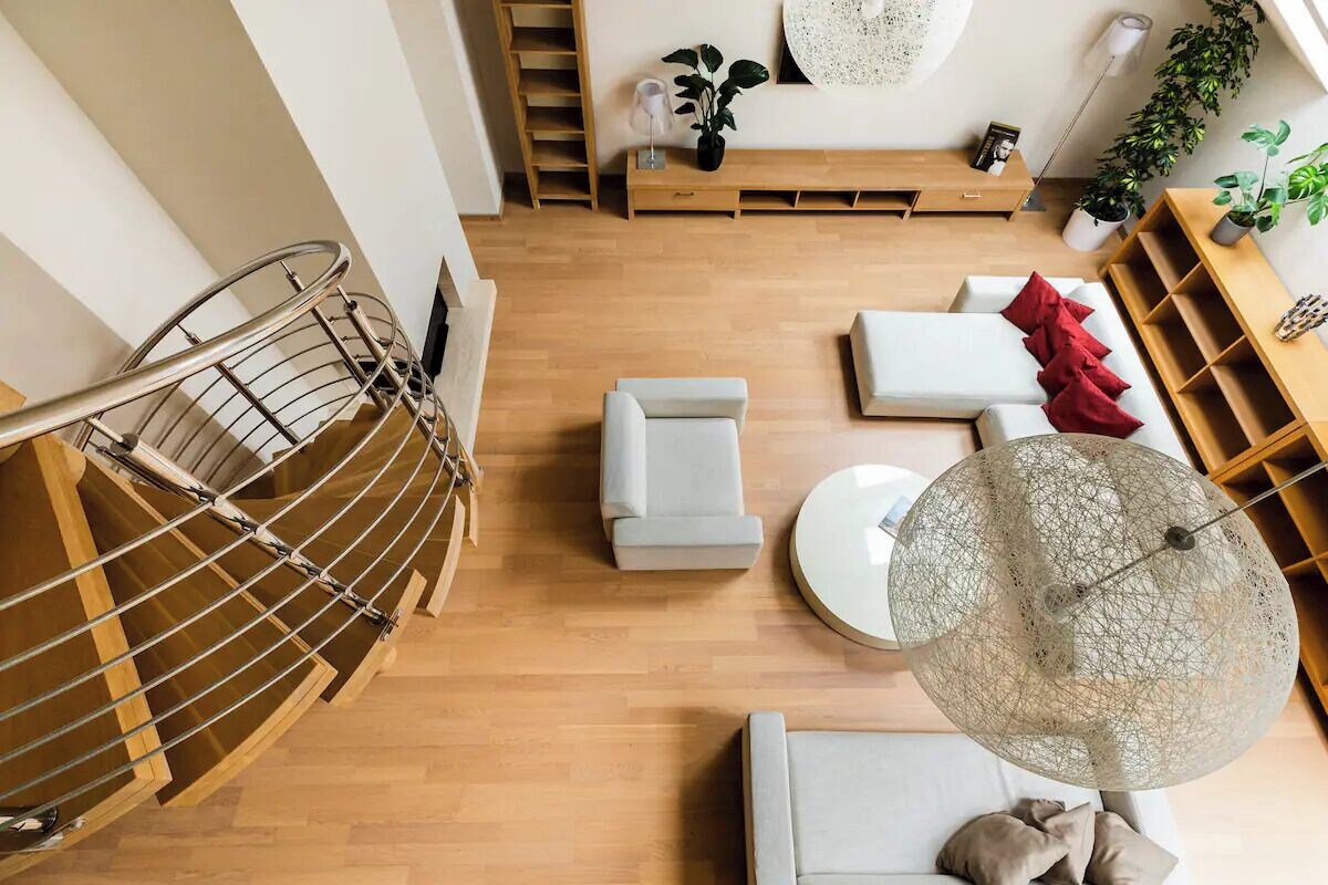 享有市景的顶层公寓