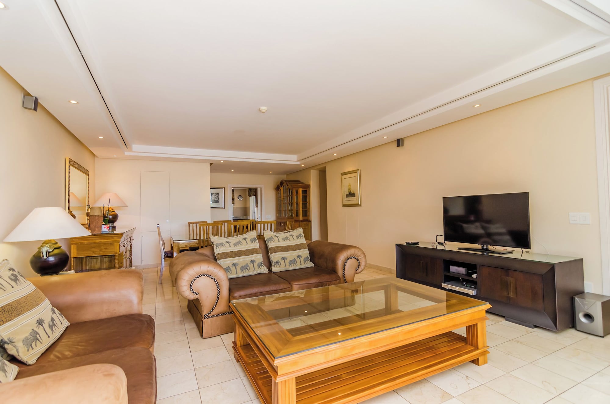 Mountain Marina Luxury Apartments高级两卧室1