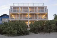 Rayentray Océano Hotels in 
