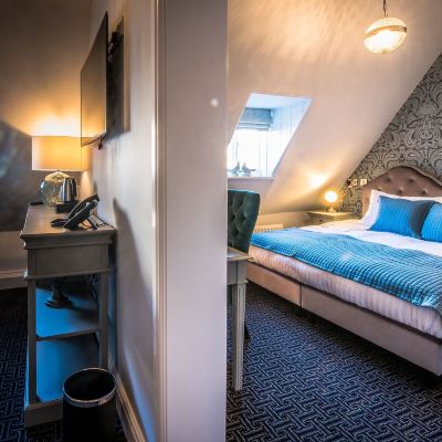 Premium Suite, Ensuite The Royal Standard Promo Code