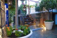 Armata Boutique Hotel