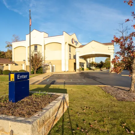 Comfort Inn Opelika - Auburn