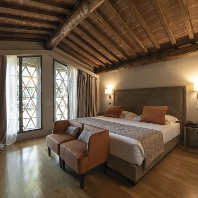 Senior Suite, Bathtub Relais Della Rovere Promo Code