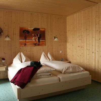 Family Room with Balcony Hotel Reiterhof-Altmühlsee Promo Code