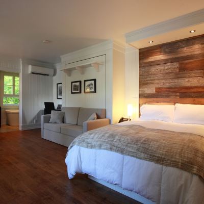 Luxury Room, 2 Queen Beds, Private Bathroom, Village Tour Included Village Historique de Val-Jalbert Promo Code