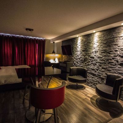 Deluxe King Room with River View Hôtel Saint-Germain Rimouski Promo Code