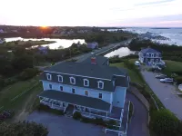 Payne's Harbor View Inn Hotels in Block Island