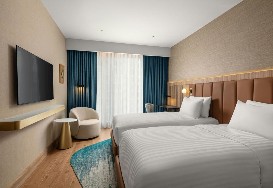 优质房，2张单人床带城市景观